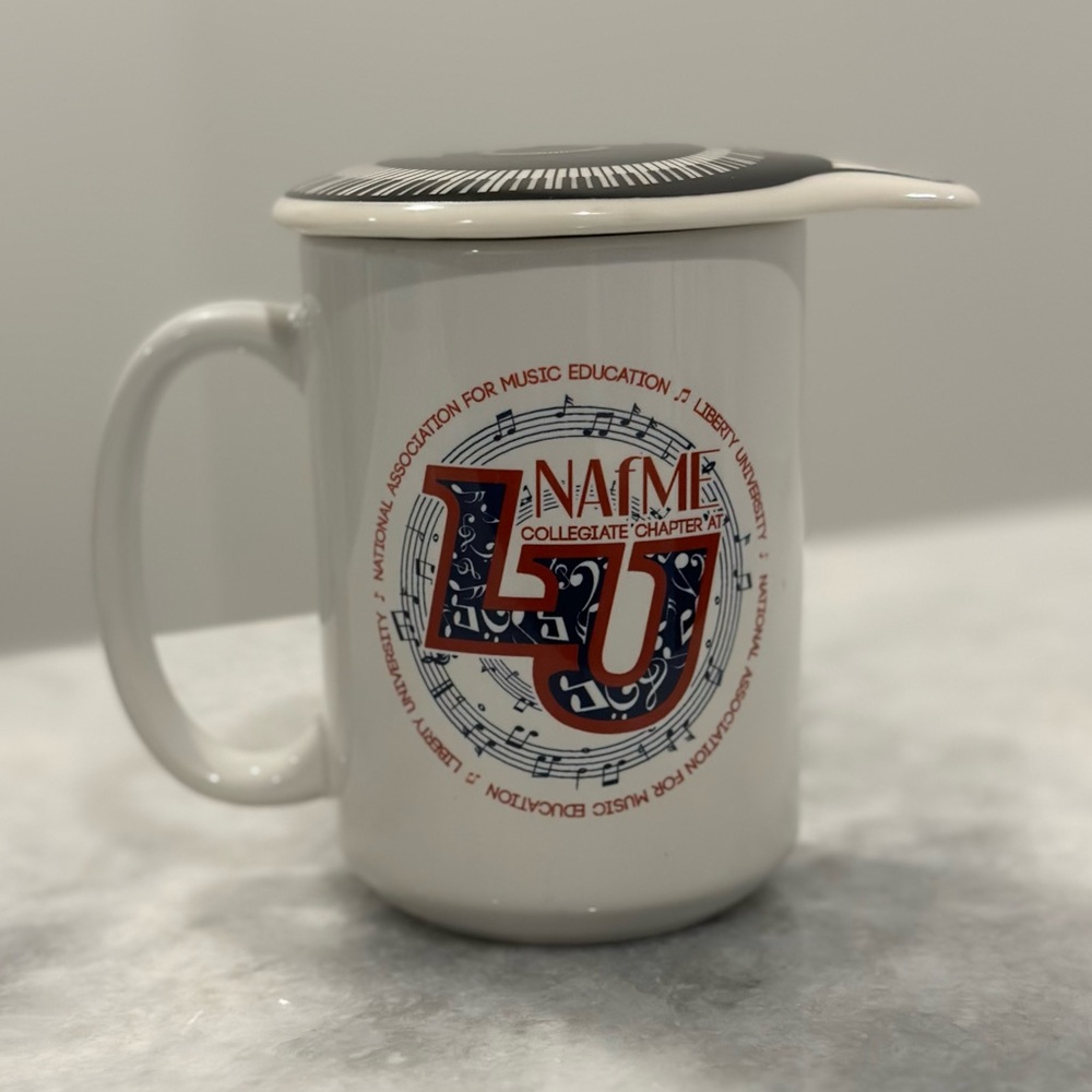 Liberty University National Association for Music Education Mug with Lid - Picture 1 of 11